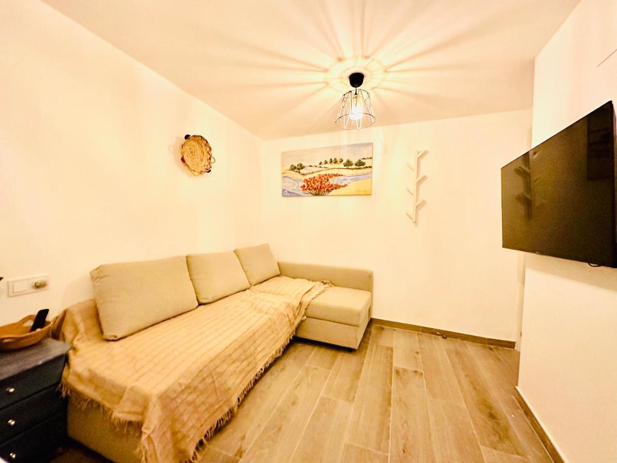 Sol Apartamentos Malaga Centro Exteriör bild